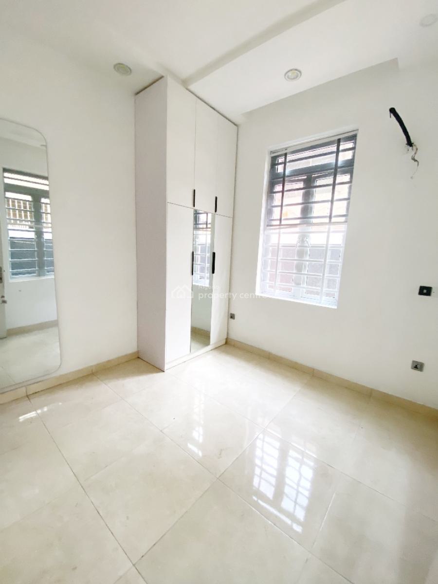 a Well Maintained Spacious 2 Bedroom Detached Duplex with Bq, Omole Phase 2, Ikeja, Lagos, Detached Duplex for Rent