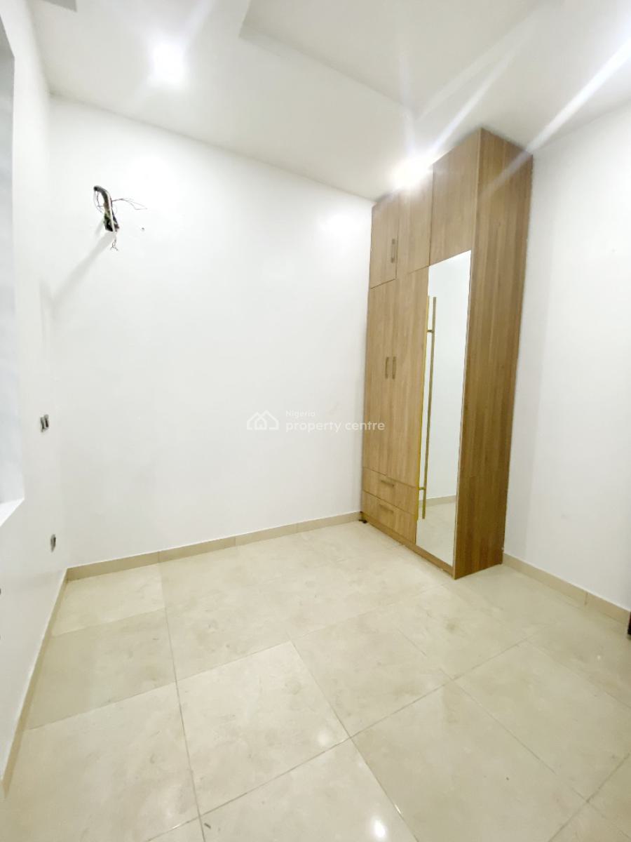 a Well Maintained Spacious 2 Bedroom Detached Duplex with Bq, Omole Phase 2, Ikeja, Lagos, Detached Duplex for Rent