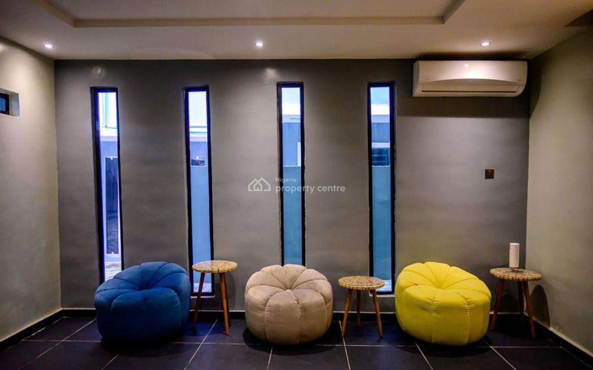 Luxurious 3 Bedroom Duplex with Inbuit Cinema Room Available, Opebi, Ikeja, Lagos, House Short Let