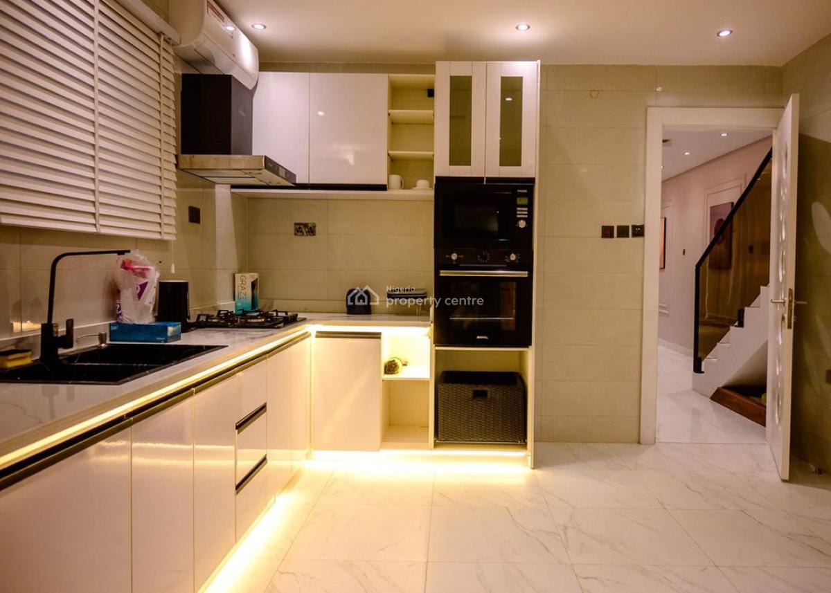 Luxurious 3 Bedroom Duplex with Inbuit Cinema Room Available, Opebi, Ikeja, Lagos, House Short Let
