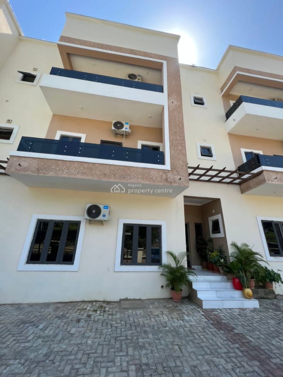 4-bedroom Terrace with Bq, Guzape District, Abuja, House for Rent