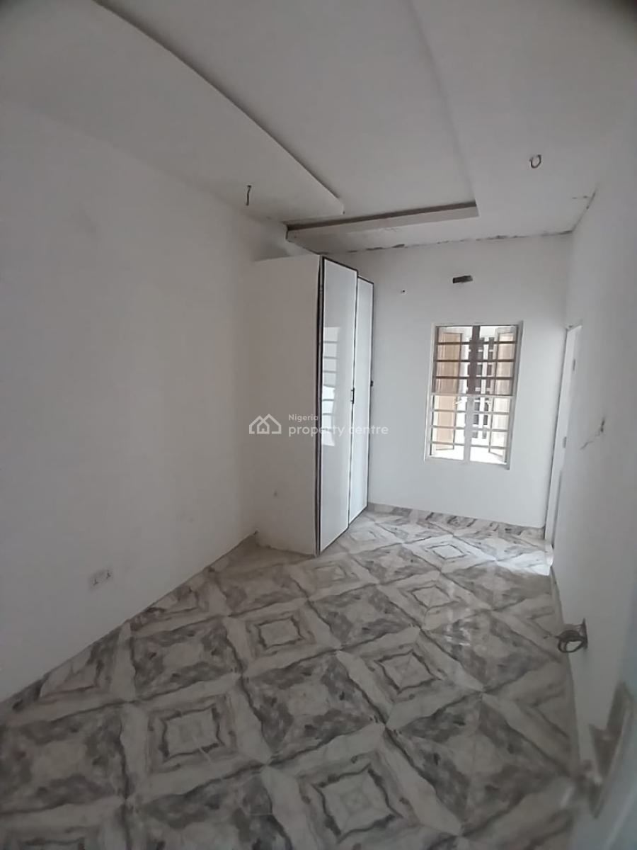 Executive 2 Bedrooms Luxury Apartment, Badore Road, Ajah, Lagos, Flat / Apartment for Rent
