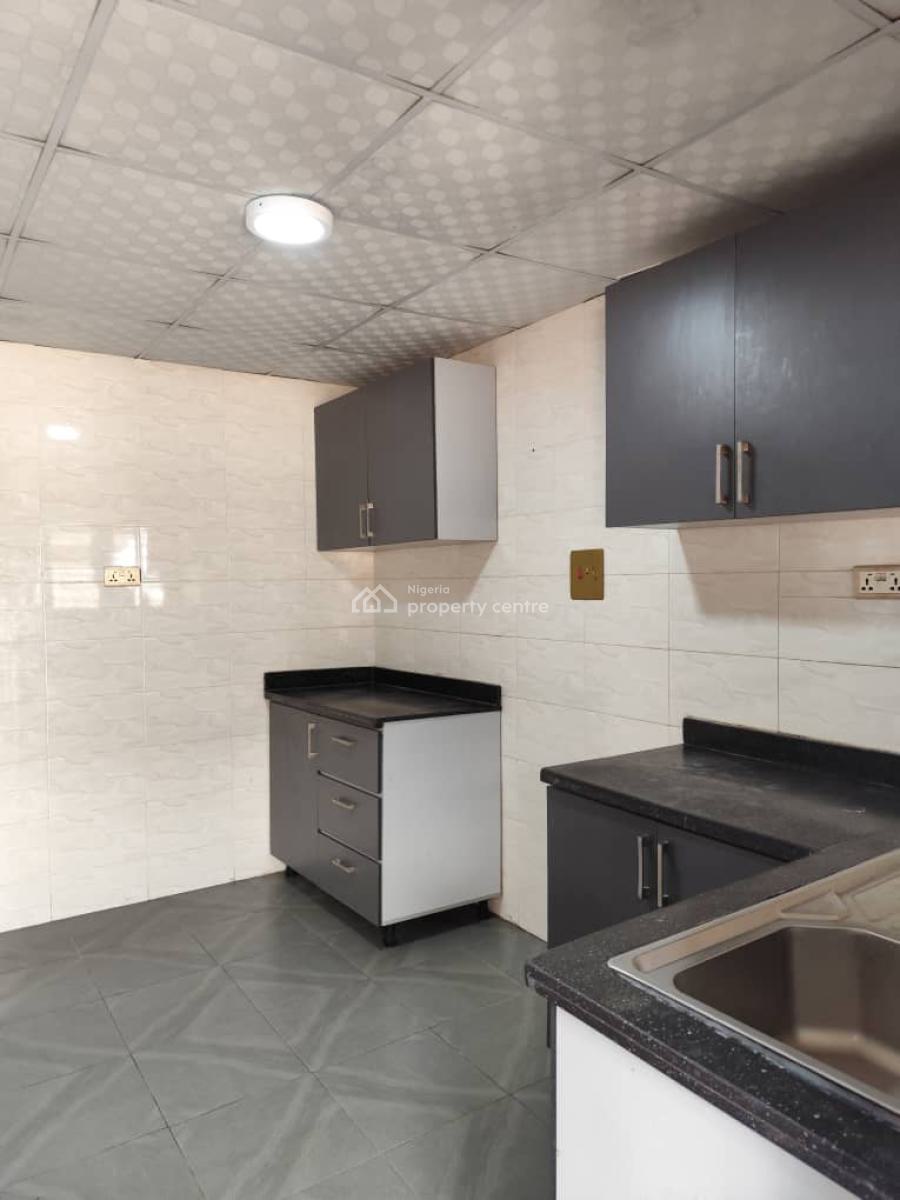 2 Bedroom Flat, Atlantic Nominee Estate By General Paint , Abraham Adesanya, Ajah, Lagos, House for Rent