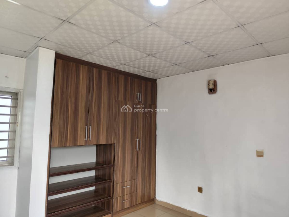 2 Bedroom Flat, Atlantic Nominee Estate By General Paint , Abraham Adesanya, Ajah, Lagos, House for Rent