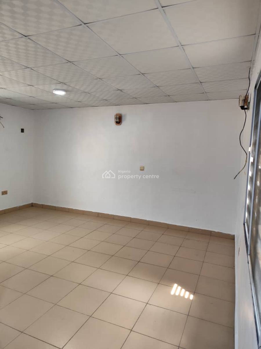 2 Bedroom Flat, Atlantic Nominee Estate By General Paint , Abraham Adesanya, Ajah, Lagos, House for Rent