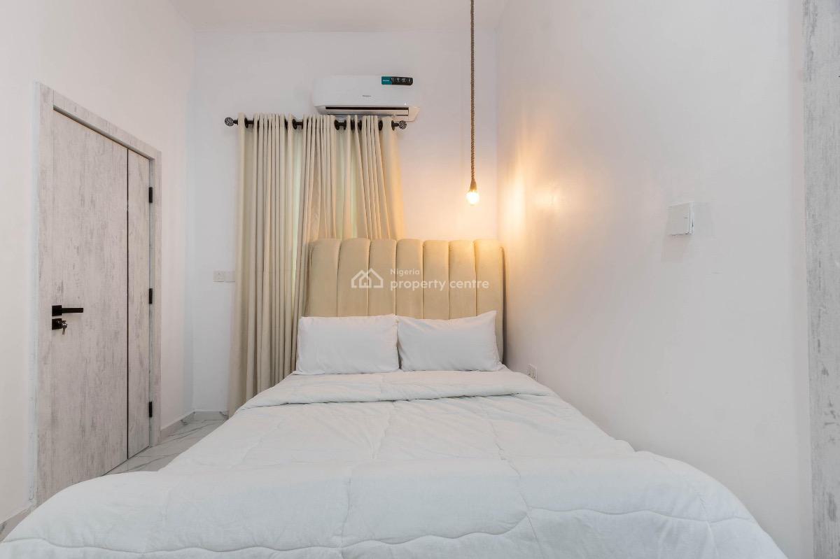 Luxury 4bedroom Duplex with Ps5/pool/gym, Meadow Hall Road, Ikate, Lekki, Lagos, Terraced Duplex Short Let