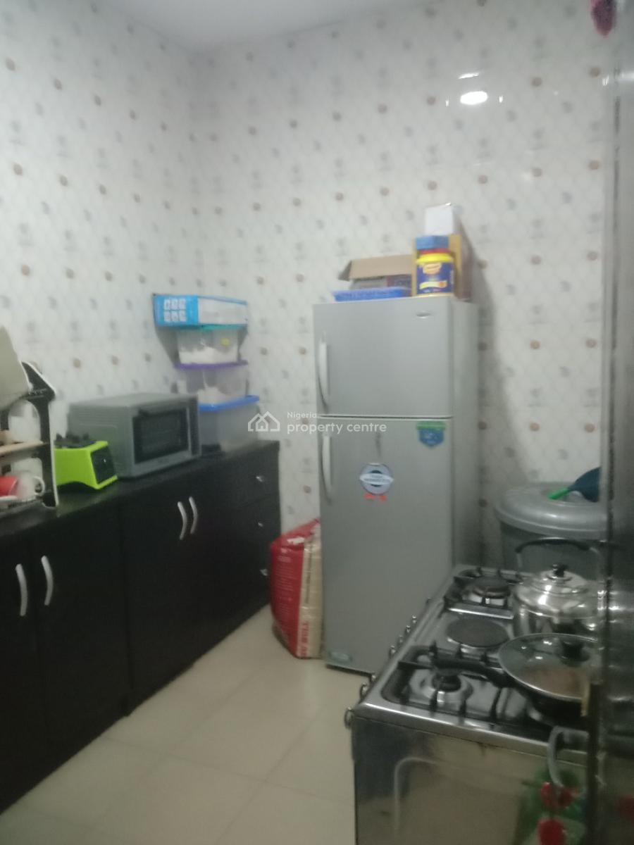 Standard Room and Parlor with 2 Toilet, Thomas Estate, Ajah, Lagos, Mini Flat (room and Parlour) for Rent