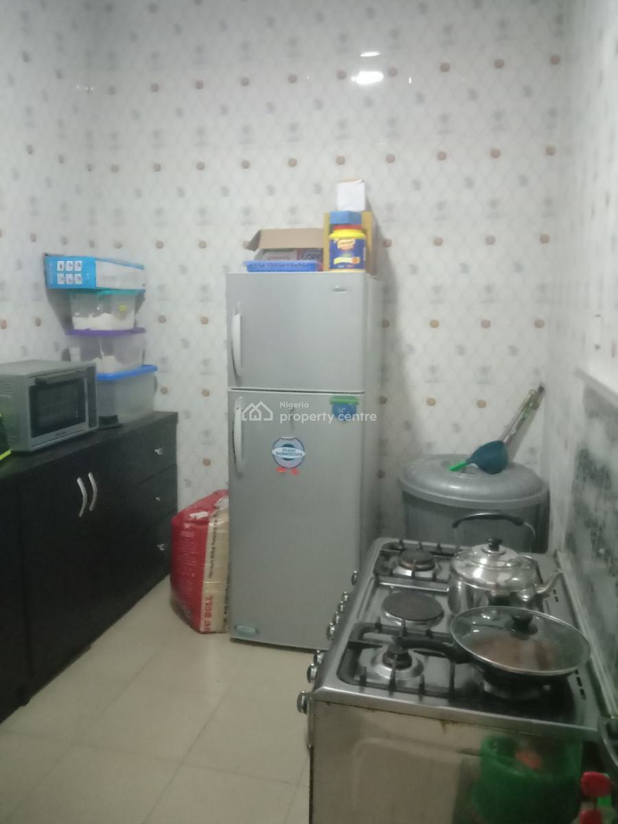 Standard Room and Parlor with 2 Toilet, Thomas Estate, Ajah, Lagos, Mini Flat (room and Parlour) for Rent