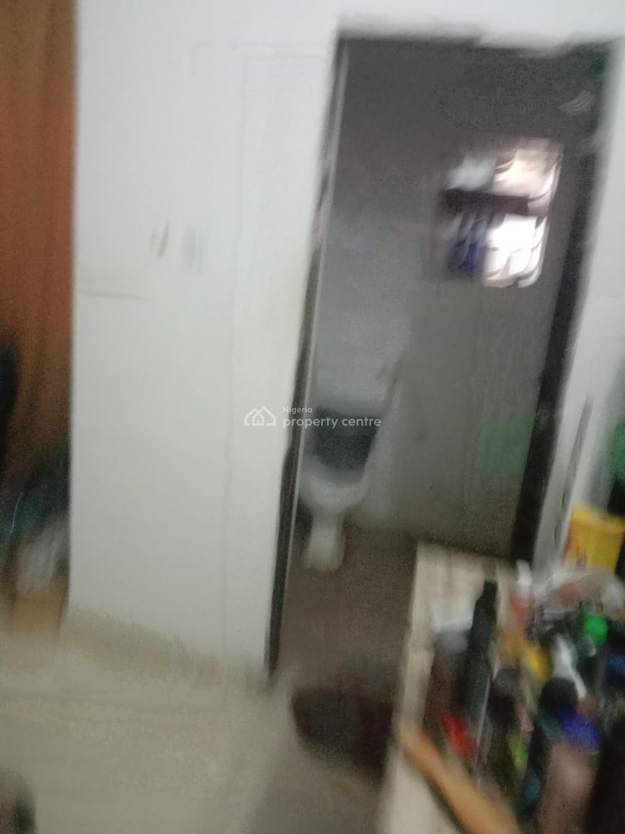 Standard Room and Parlor with 2 Toilet, Thomas Estate, Ajah, Lagos, Mini Flat (room and Parlour) for Rent
