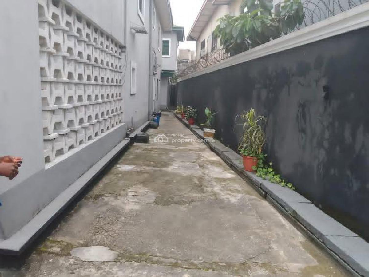 B&l  Apartments, 4 Finima Street, Old Gra, Port Harcourt, Rivers, Mini Flat (room and Parlour) Short Let