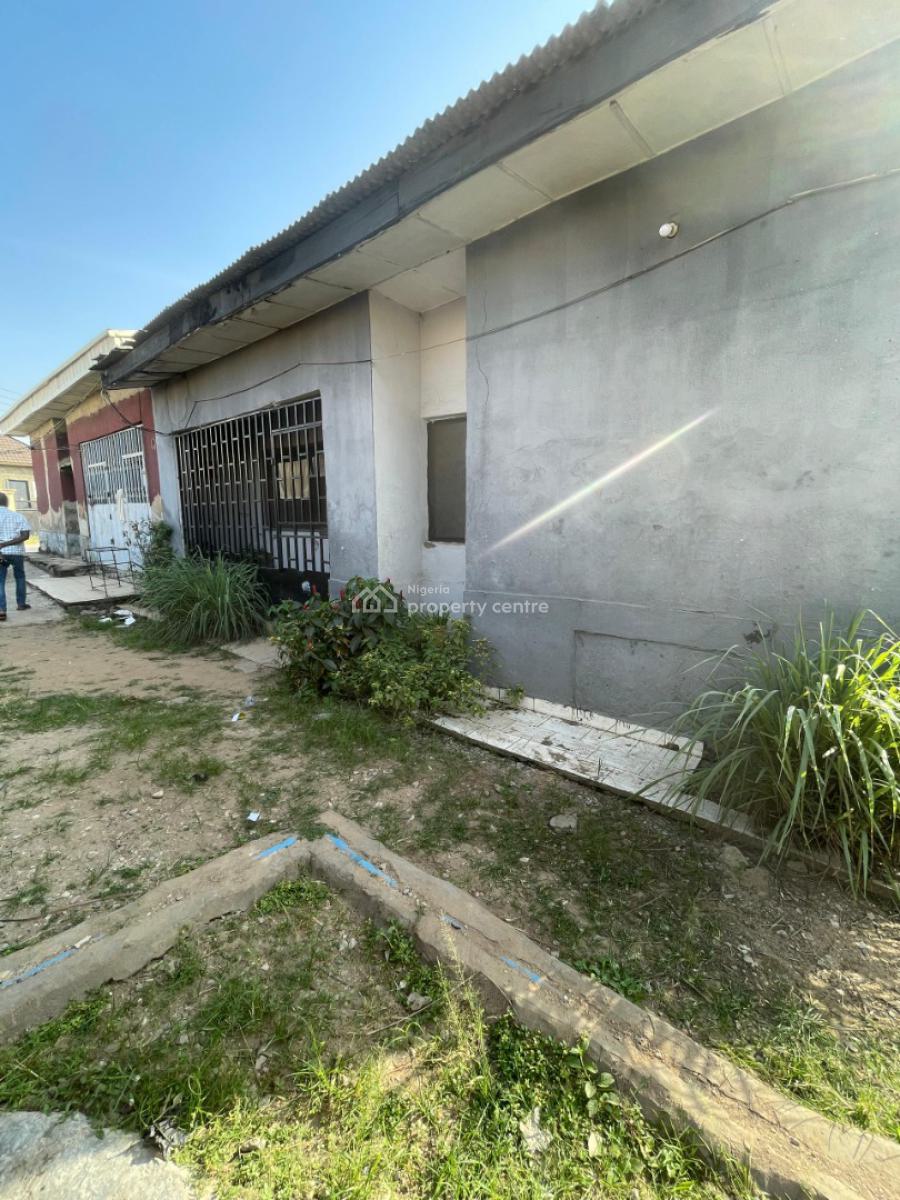 Lovely 3 Bedroom Semi Detached Bungalow in a Secure Environment, Kubwa District, Kubwa, Abuja, Semi-detached Bungalow for Sale