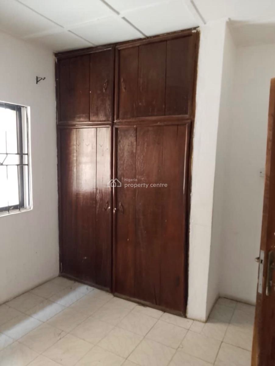2 Bedroom Bungalow in an Estate, Unilag Estate, Gra Phase 1, Magodo, Lagos, Flat / Apartment for Rent