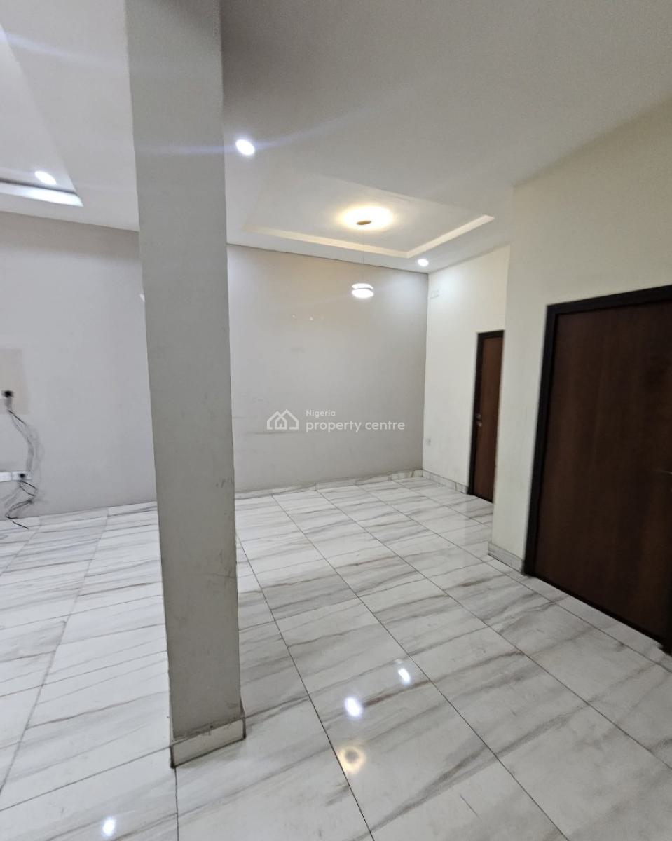 Executive 3 Bedroom Apartment with a Bq, Adeniyi Jones, Ikeja, Lagos, Flat / Apartment for Sale
