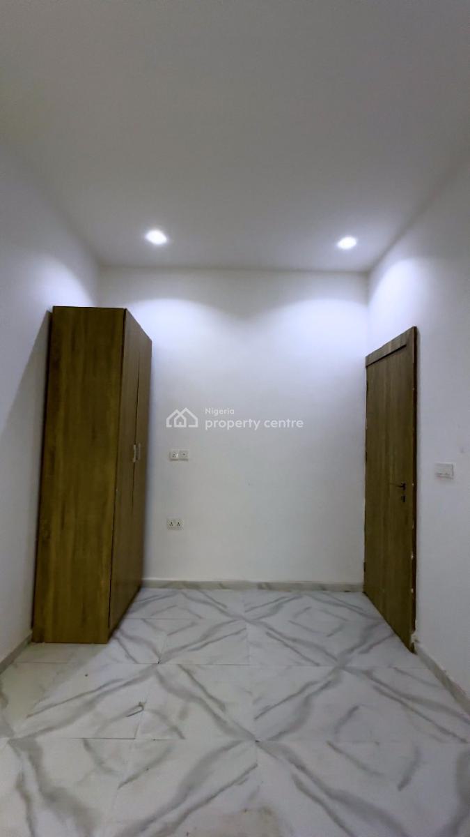 Luxury 4 Bedroom Flat with Excellent Facilities, Ogombo Road, Abraham Adesanya, Lekki, Lagos, Terraced Duplex for Sale