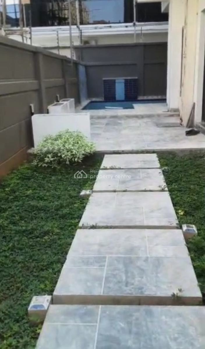Well Finished 5 Bedroom Fully Detached House with Bq, Swimming Pool, Located Off Queen Drive, Old Ikoyi, Ikoyi, Lagos, Detached Duplex for Sale
