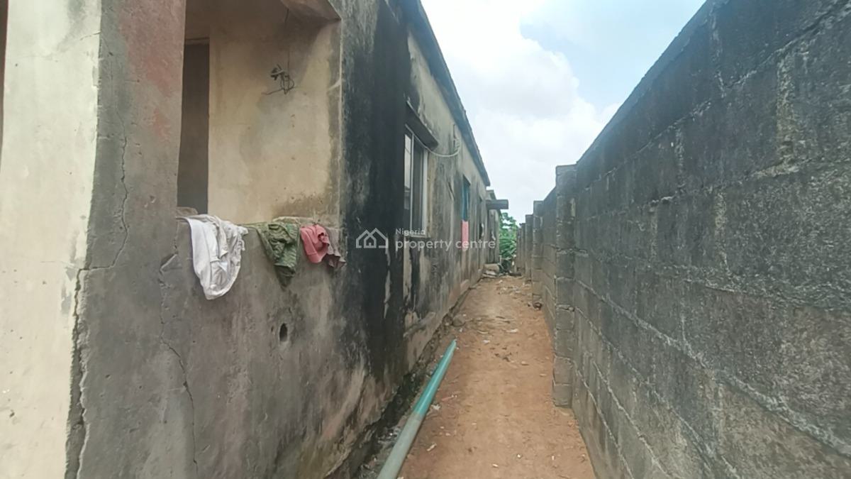 Completed Bungalow on Half Plot of Land, Asolo Off Isawo Road, Owutu, Agric, Ikorodu, Lagos, Detached Bungalow for Sale