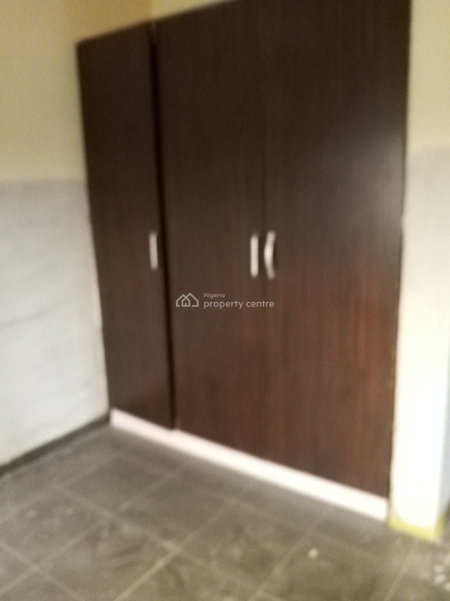 Standard 3bedroom Flat Downstairs, Behind Shoprite, Sangotedo, Ajah, Lagos, Flat / Apartment for Rent