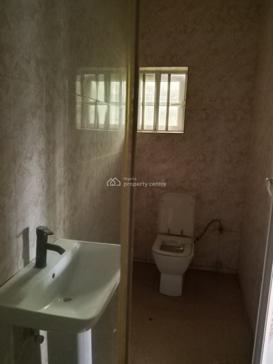 Standard 3bedroom Flat Downstairs, Behind Shoprite, Sangotedo, Ajah, Lagos, Flat / Apartment for Rent