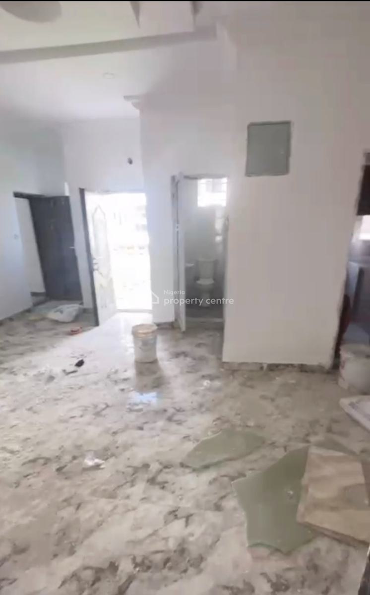 a 2 Bedroom Flat, Ologolo, Lekki, Lagos, Flat / Apartment for Rent