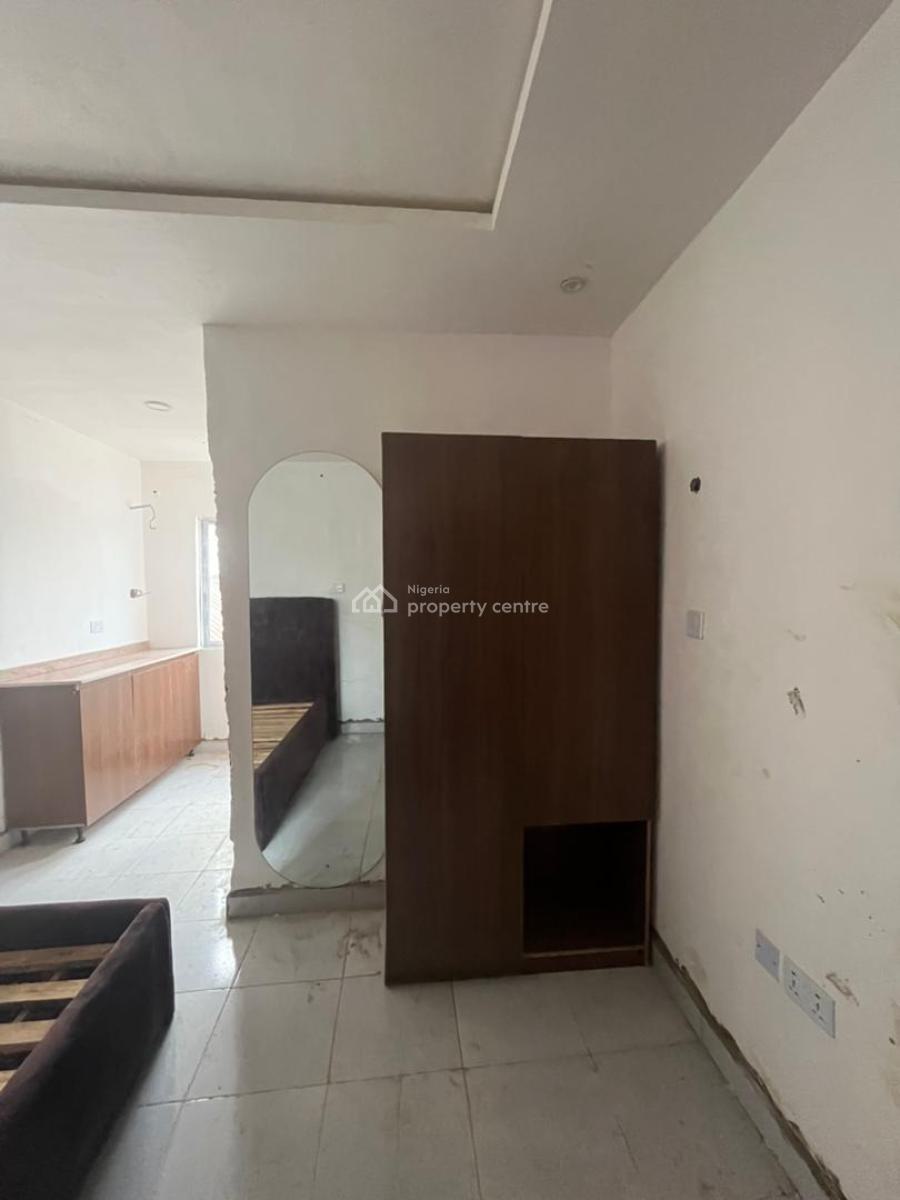 Studio Apartment, Surulere, Lagos, Flat / Apartment for Rent