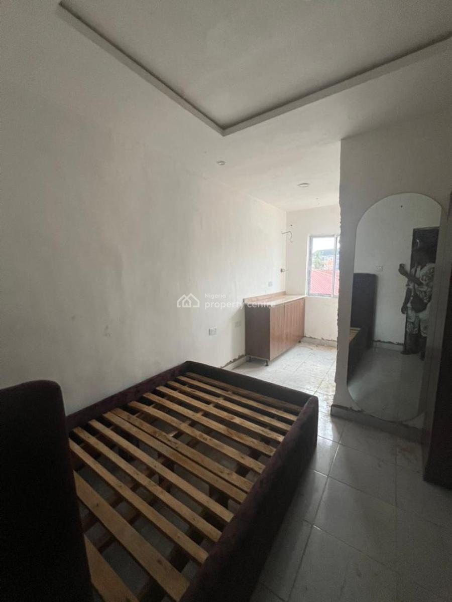 Studio Apartment, Surulere, Lagos, Flat / Apartment for Rent