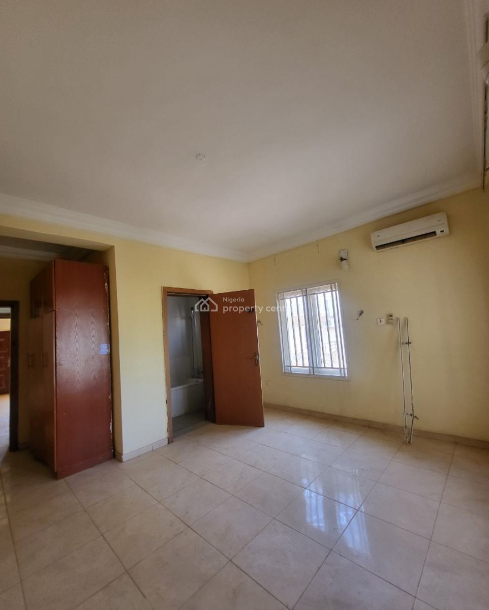 Luxurious Massive 3bedroom Flat with Bq, By Games Village Estate, Kaura, Abuja, Flat / Apartment for Rent