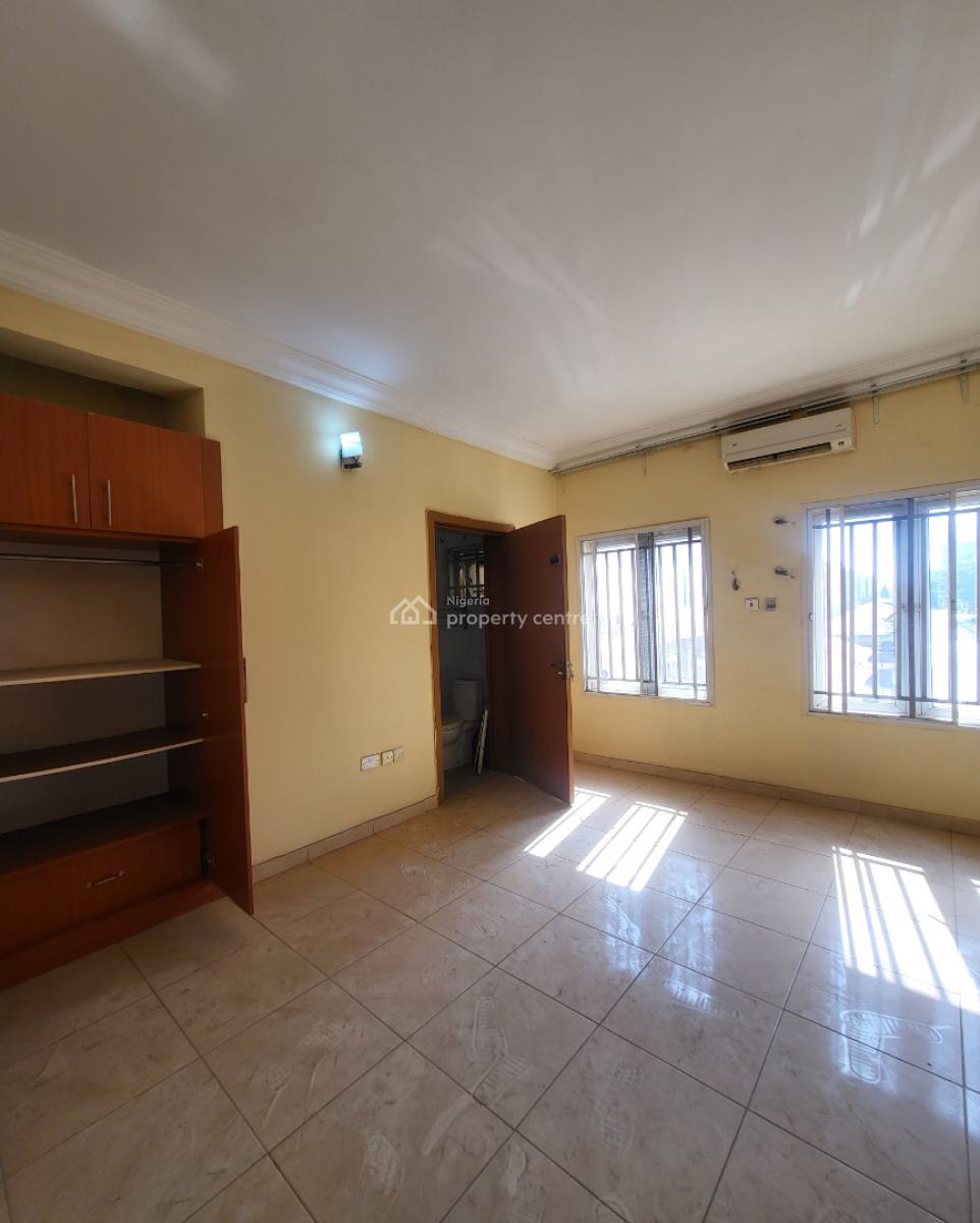 Luxurious Massive 3bedroom Flat with Bq, By Games Village Estate, Kaura, Abuja, Flat / Apartment for Rent