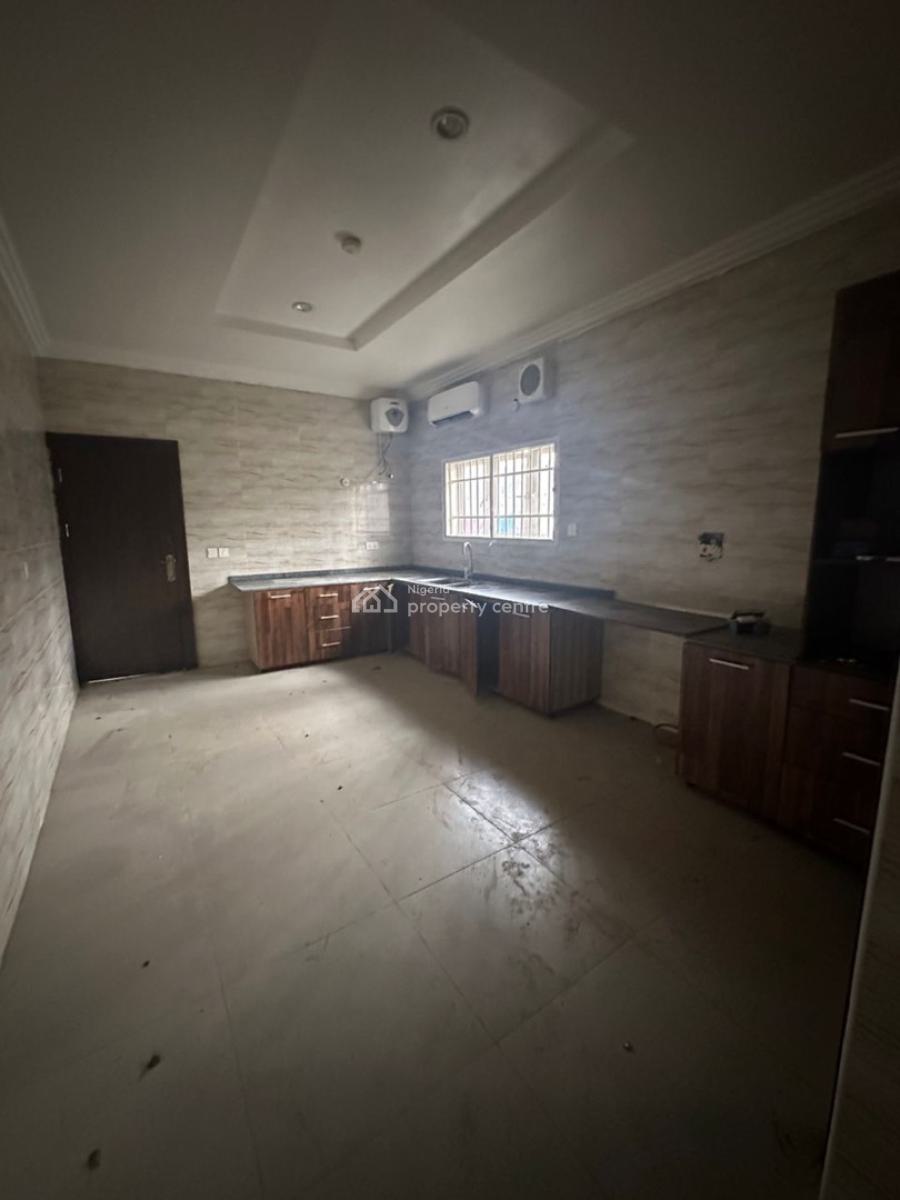 Luxurious 3 Bedroom Serviced Apartment,pool,gym, Serene Vicinity, Serene Neighborhood Inside a Mini Estate, Katampe Extension, Katampe, Abuja, Flat / Apartment for Rent