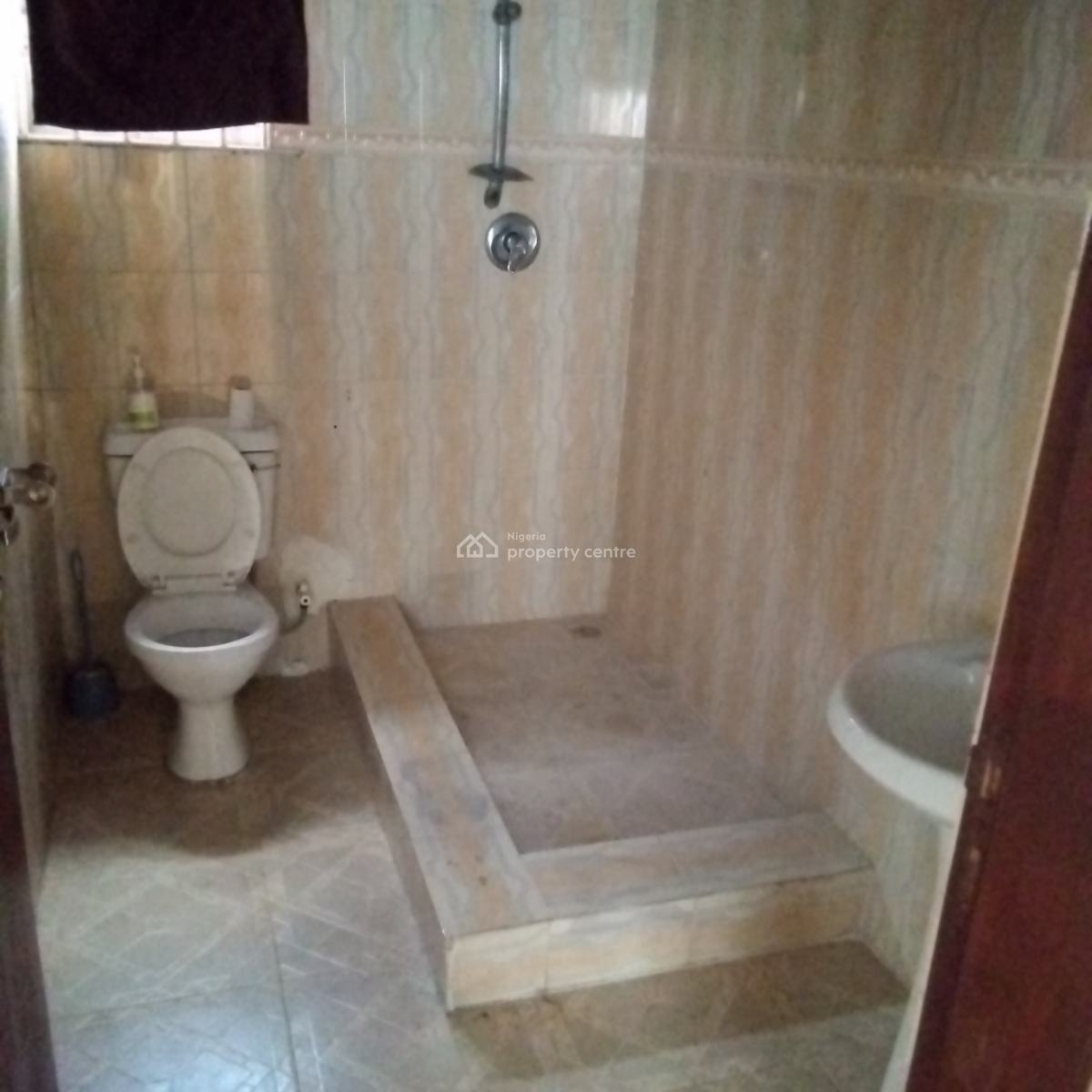 2 Bedroom Apartment, Mende, Maryland, Lagos, Flat / Apartment for Rent