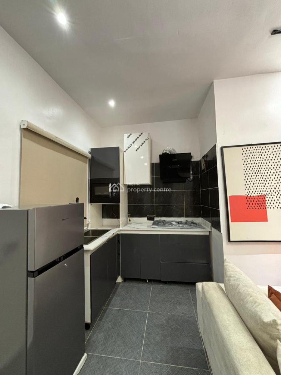 Lush 1 Bedroom Apartment, Off Admiralty, Lekki Phase 1, Lekki, Lagos, Mini Flat (room and Parlour) Short Let