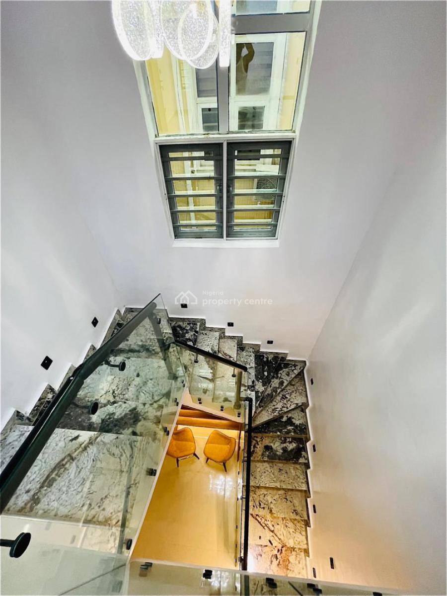 Spacious 4 Bedrooms Detached with Bq, Omole Phase 1, Ikeja, Lagos, Detached Bungalow for Sale