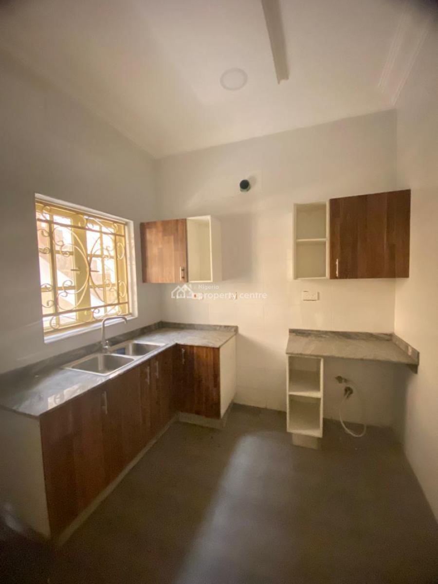 3-bedroom Apartment, Lekki Phase 1, Lekki, Lagos, Flat / Apartment for Rent