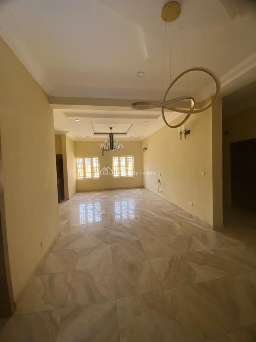 3-bedroom Apartment, Lekki Phase 1, Lekki, Lagos, Flat / Apartment for Rent