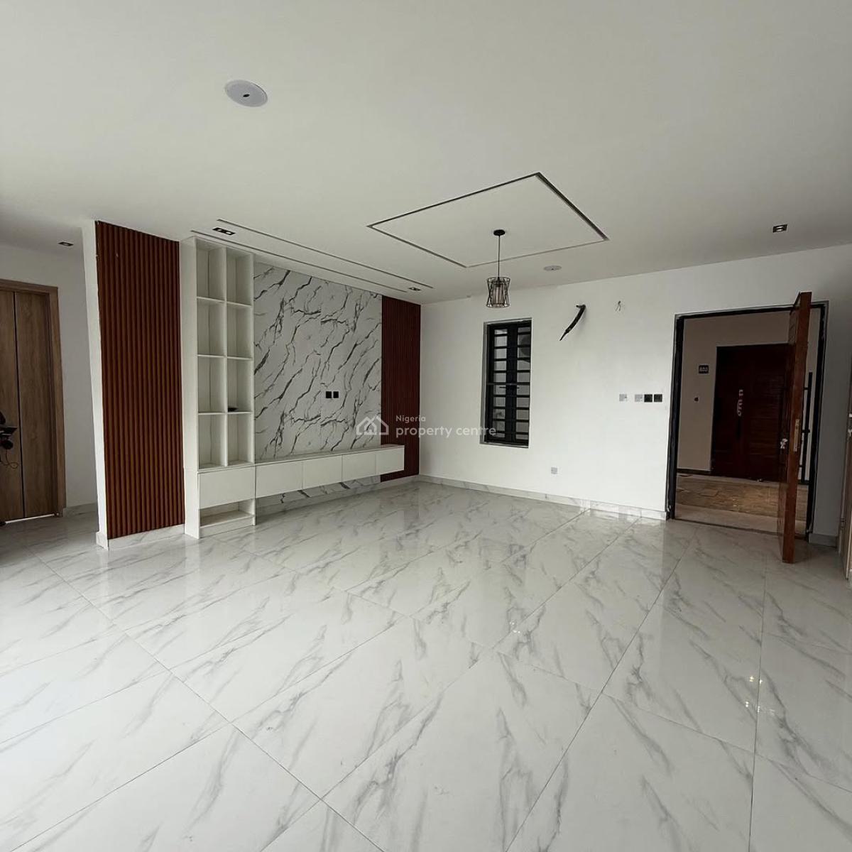 Spacious 2 Bedroom Apartment, Ikate, Lekki, Lagos, Block of Flats for Sale