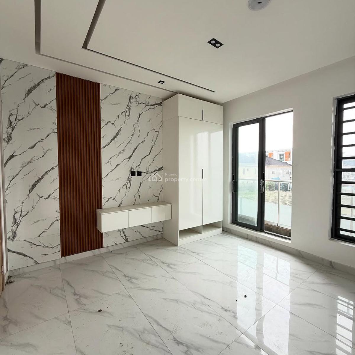 Spacious 2 Bedroom Apartment, Ikate, Lekki, Lagos, Block of Flats for Sale