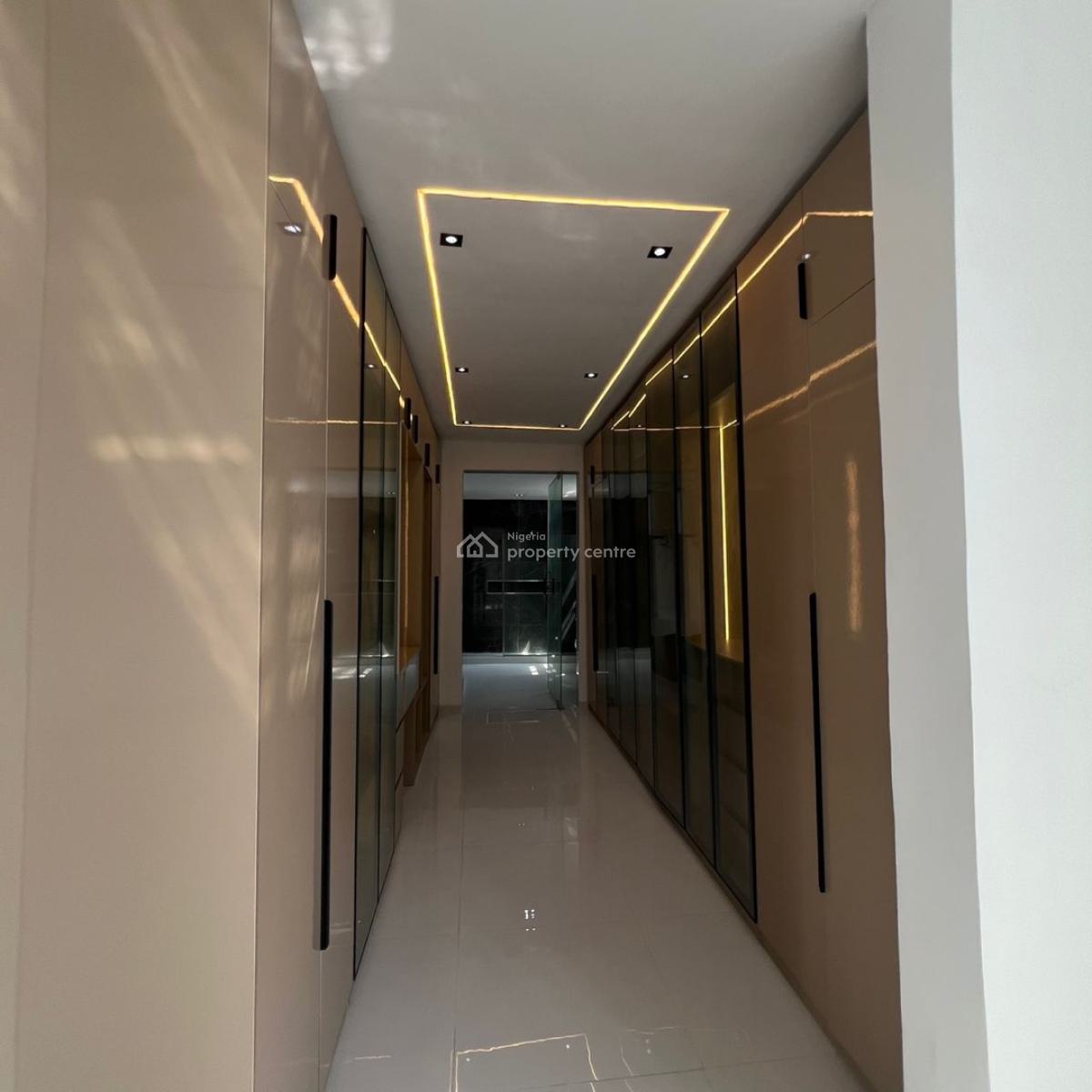 Spacious 5 Bedroom Fully Detached Duplex with Bq, Gym, Chevron, Lekki, Lagos, Detached Duplex for Sale