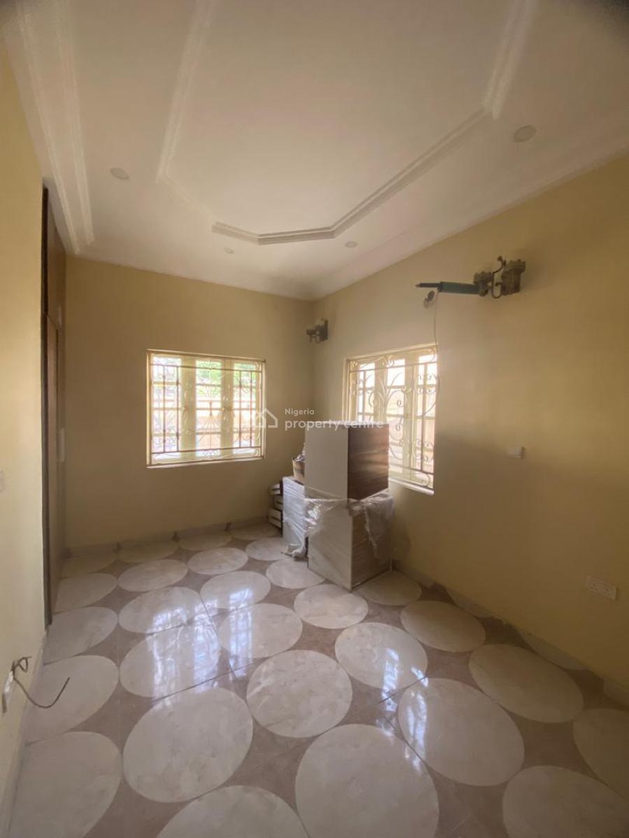 2-bedroom Apartment, Lekki Phase 1, Lekki, Lagos, Flat / Apartment for Rent