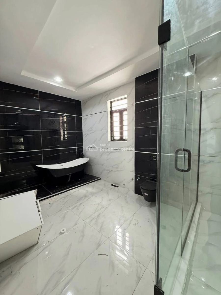 5 Bedroom Detached Home with Swimming Pool and Rooftop Terrace, Ologolo, Lekki, Lagos, Detached Duplex for Sale