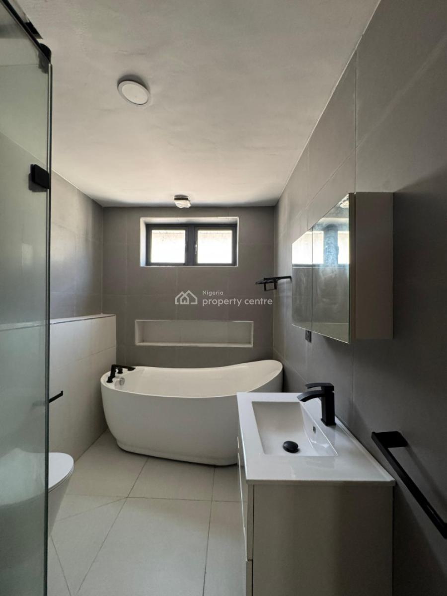 Spacious 4 Bedroom Semi Detached House, Lekki Phase 1, Lekki, Lagos, Semi-detached Duplex for Rent