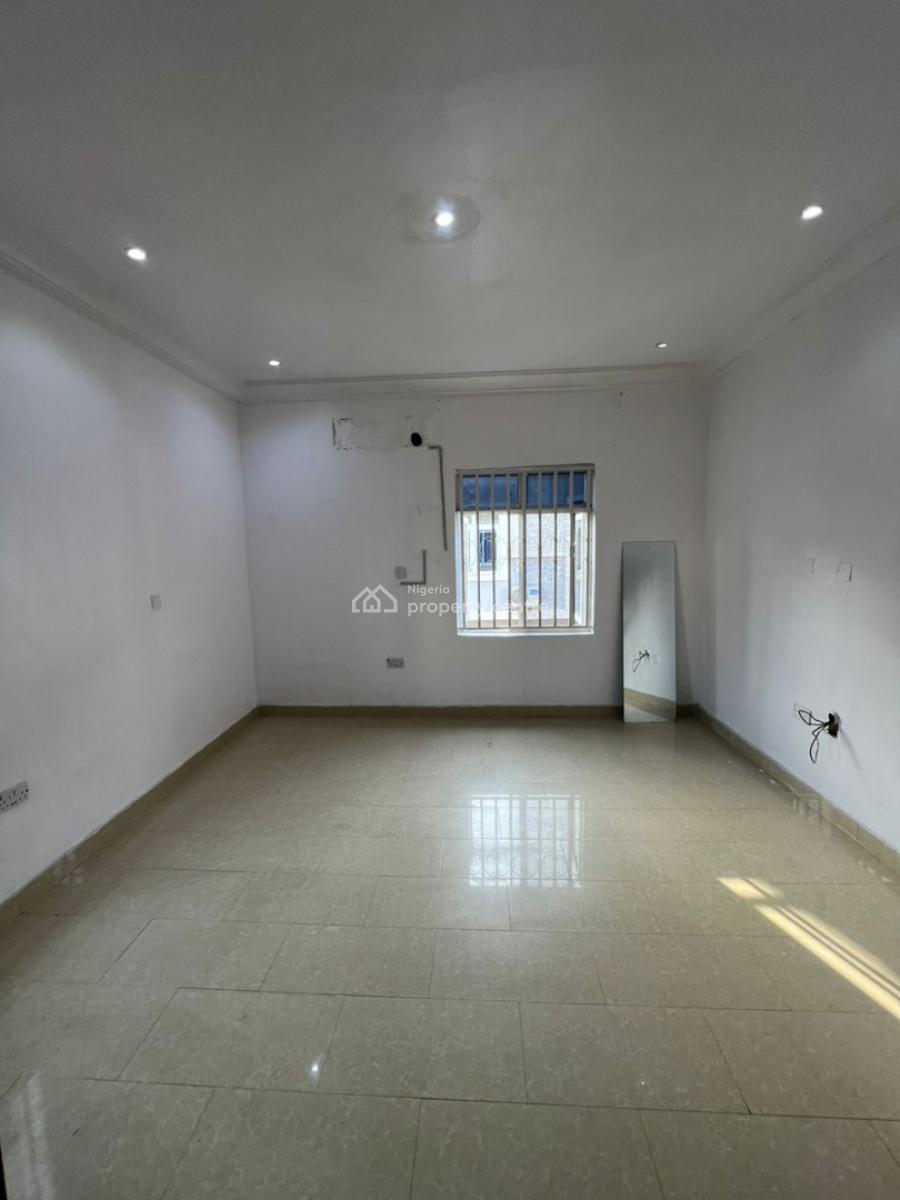 1 Studio Bedroom Upstairs, Beta Estate, Lekki, Lagos, Self Contain (single Rooms) for Rent