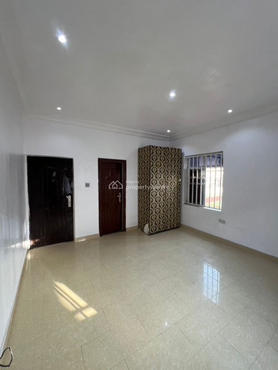 1 Studio Bedroom Upstairs, Beta Estate, Lekki, Lagos, Self Contain (single Rooms) for Rent