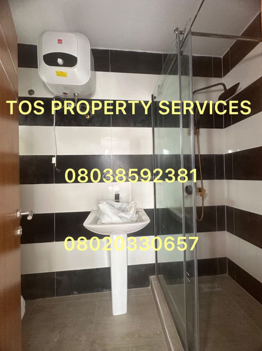 2 Bedroom All Rooms Ensuite Flat, Off Herbert Macaulay Way, Yaba, Lagos, Flat / Apartment for Rent