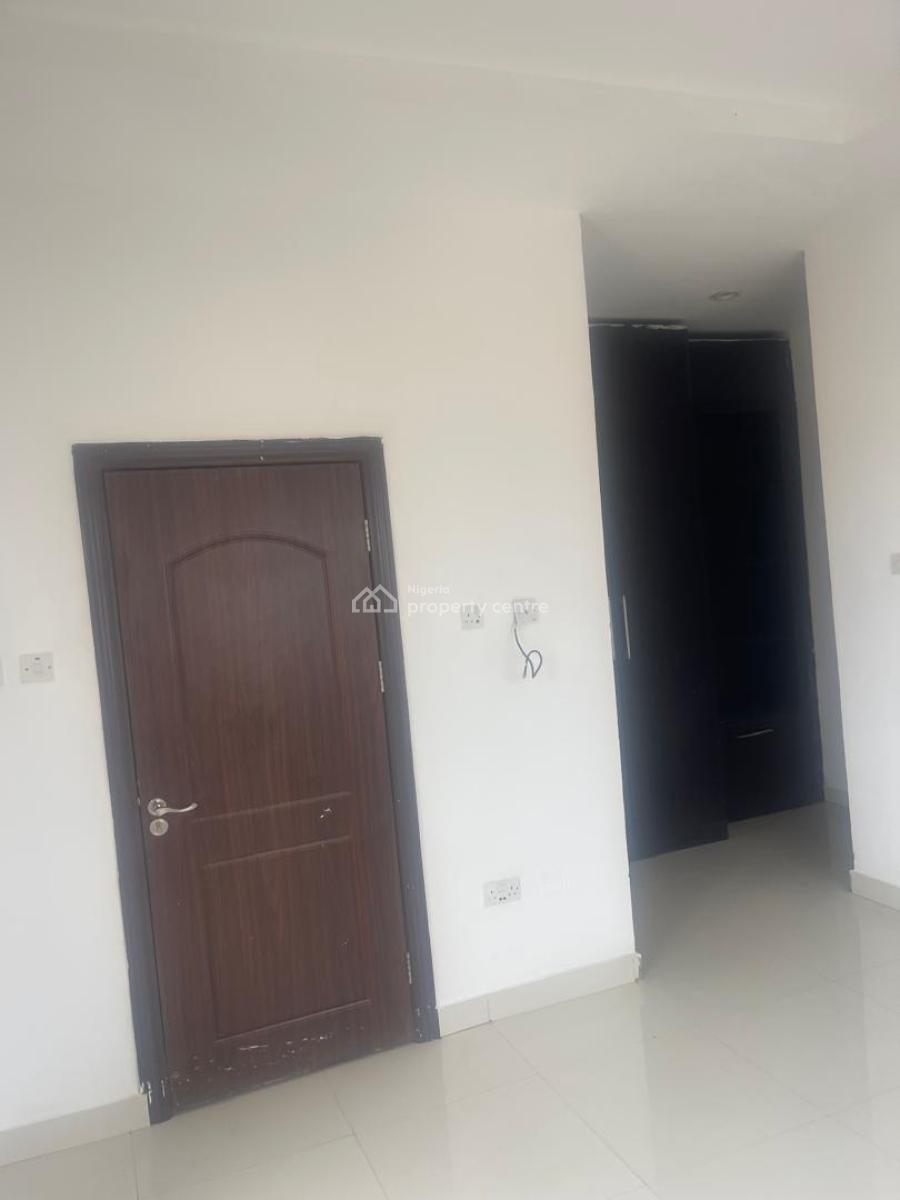 Luxury 3 Bedroom Apartment with Bq, Lekki Phase 1, Lekki, Lagos, Flat / Apartment for Rent