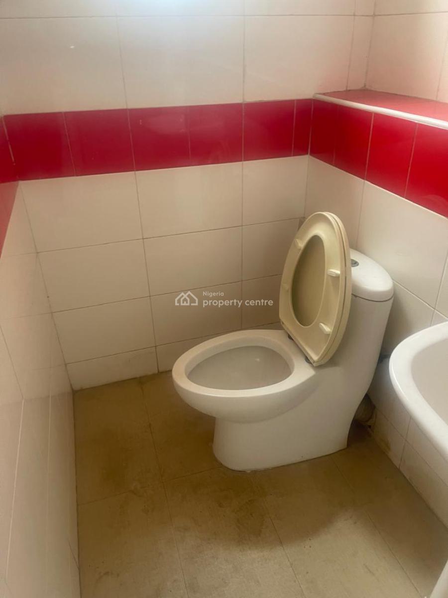 Luxury 3 Bedroom Apartment with Bq, Lekki Phase 1, Lekki, Lagos, Flat / Apartment for Rent