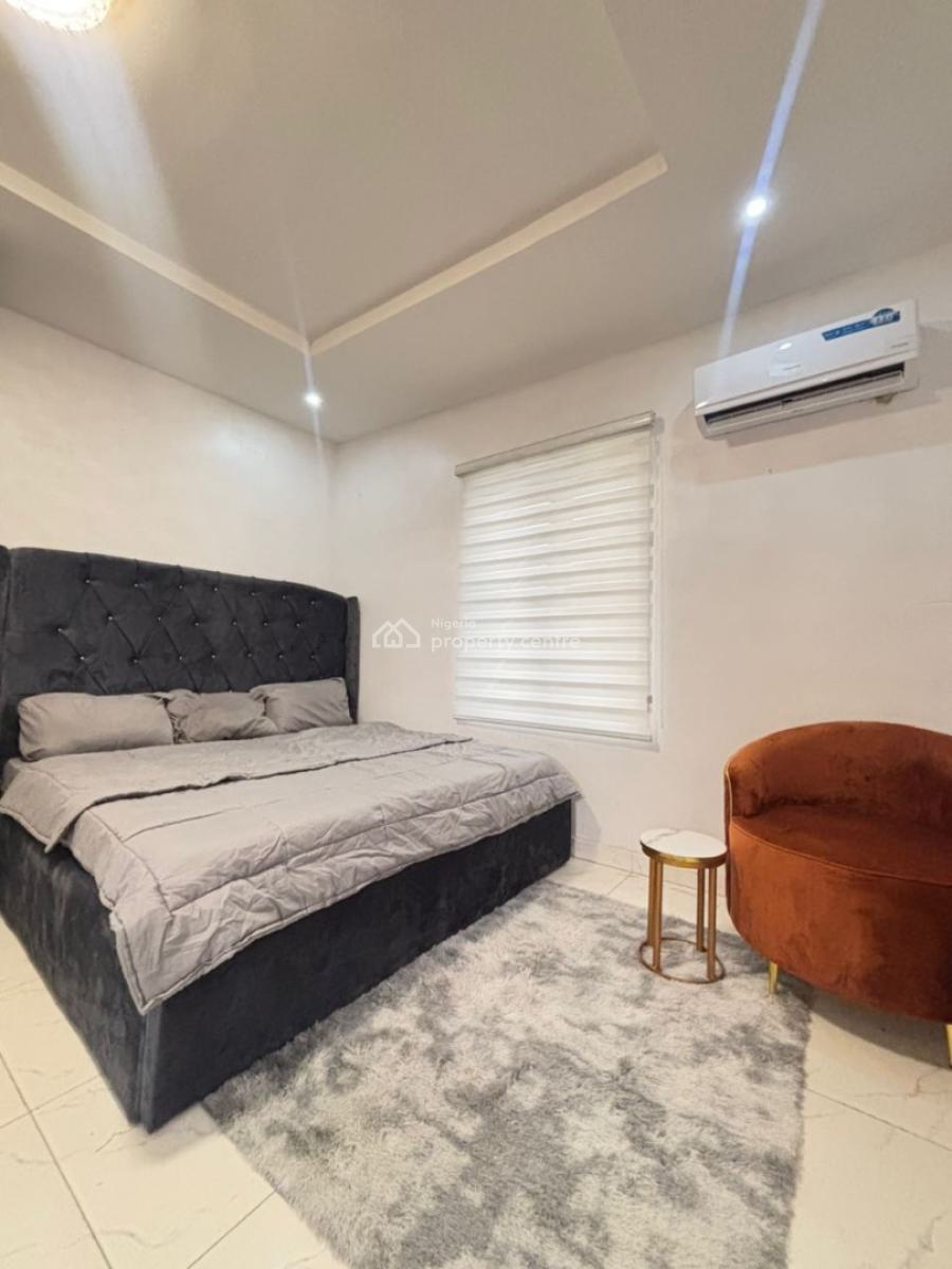 Cute One Bedroom Apartment, Royal Pine Estate, Orchid Road, Lekki Phase 2, Lekki, Lagos, Flat / Apartment Short Let