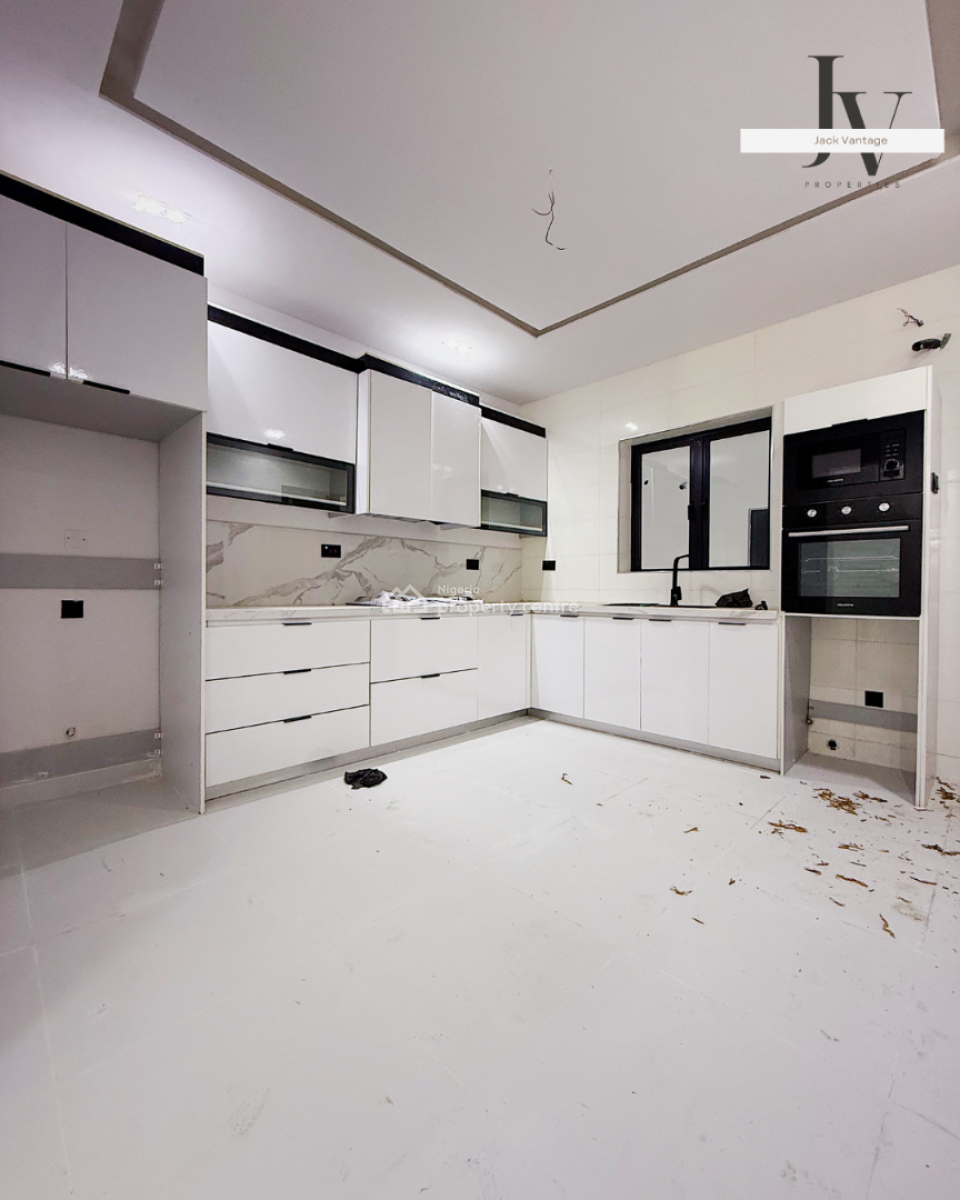 4-bedroom Luxury Home -- Lekki, Lekki, Lagos, House for Rent