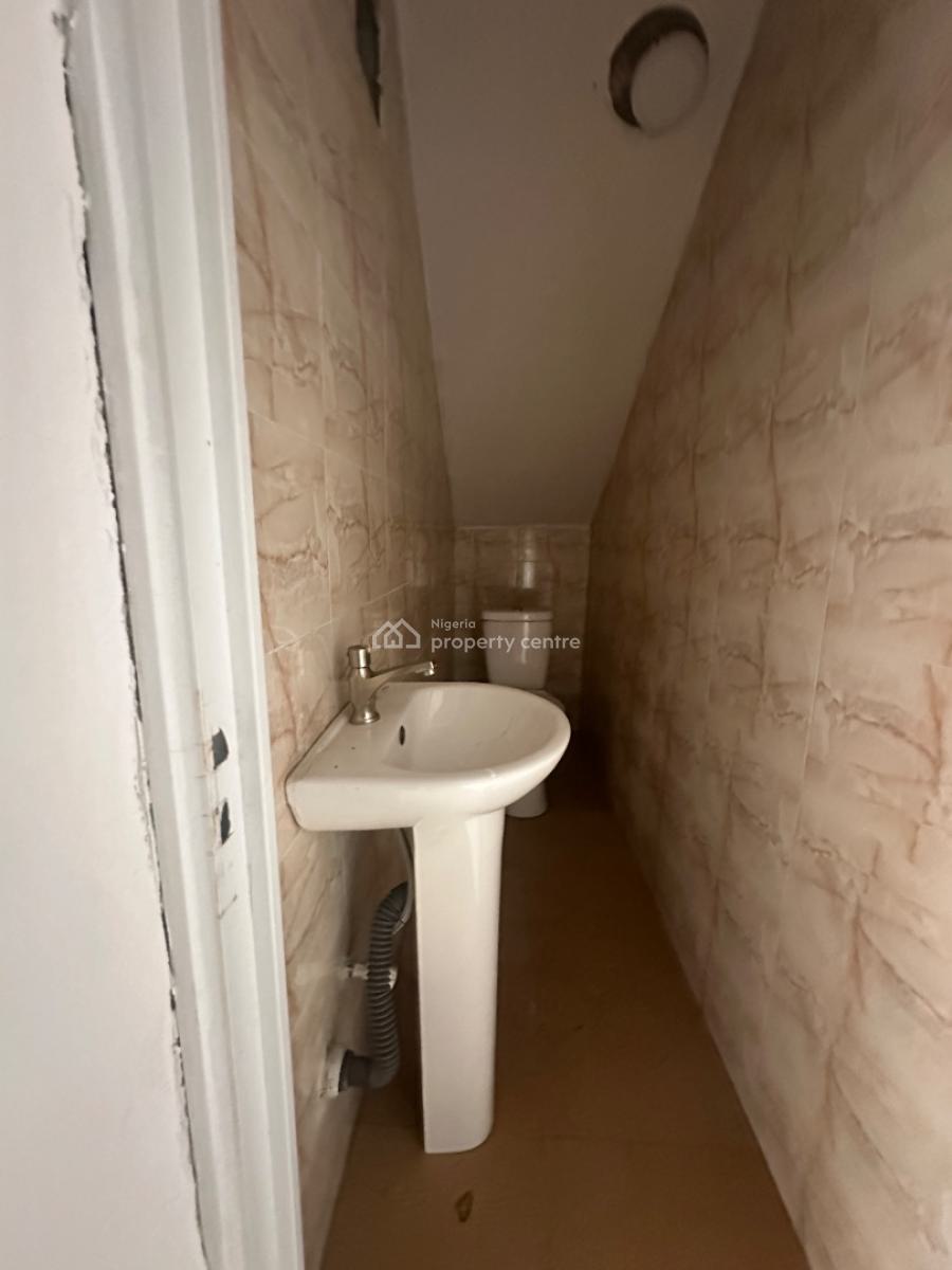 3 Bedroom Flat, Off Salem Street Ikate Elegushi Lekki Lagos, Ikate Elegushi, Lekki, Lagos, Flat / Apartment for Rent