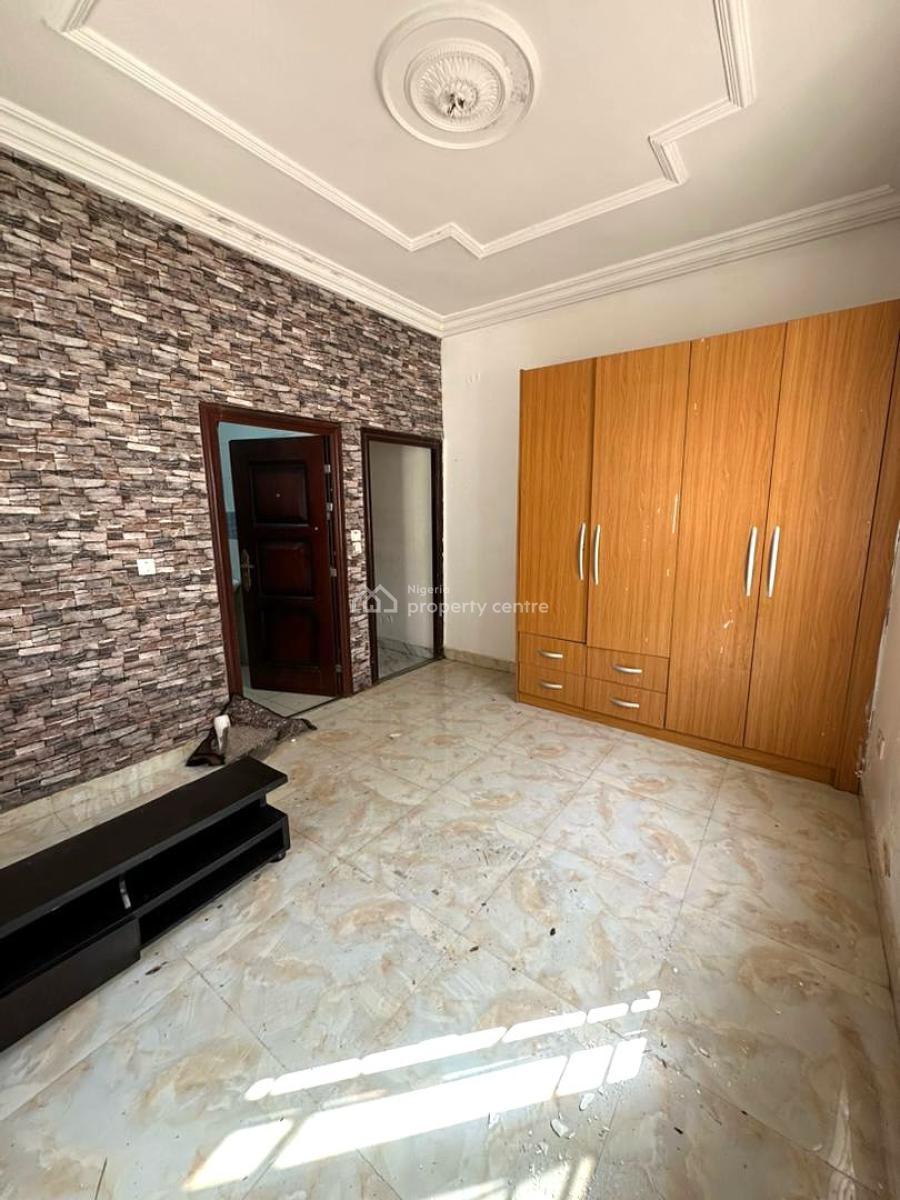 Beautiful 2 Bedroom Spacious Apartment, on a Tarred Road, Serene Area, Serene Neighborhood. Inside a Gated Mini Estate, Life Camp, Abuja, Flat / Apartment for Rent