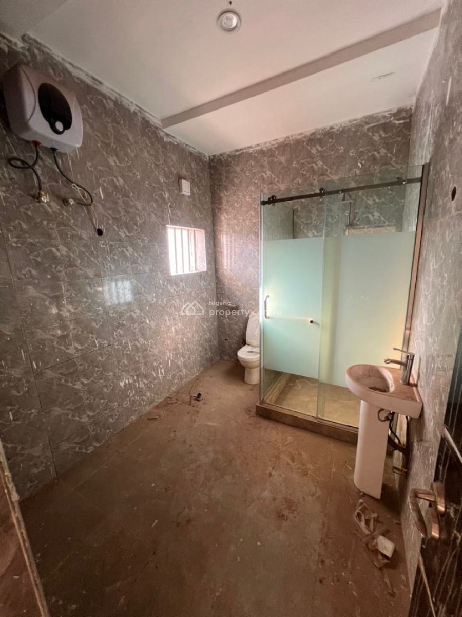 Exquisitely Finished 5 Bedroom Terraced Duplex with an Attached Bq, Guzape District, Abuja, Terraced Duplex for Rent