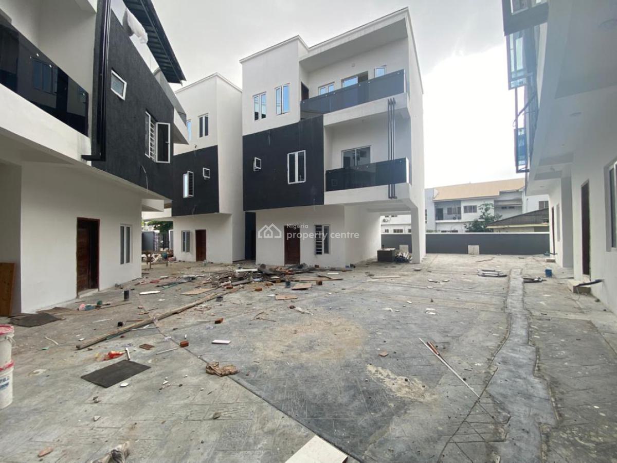 2 Bedroom Apartment, Ikota, Ikota, Lekki, Lagos, Flat / Apartment for Sale